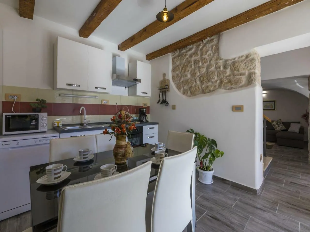 Villa House Odiseja Tribalj  0*, Tribalj (Primorsko-Goranska)