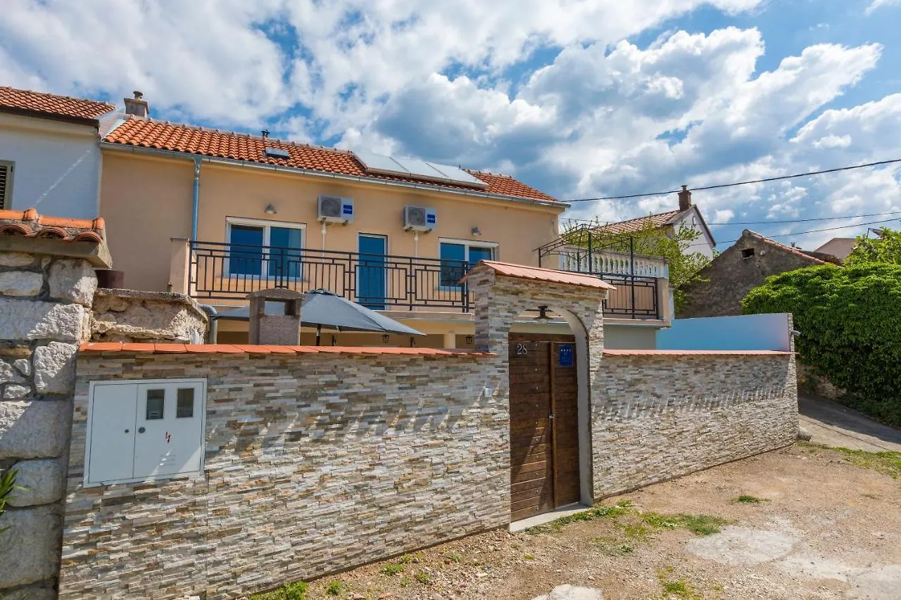 Villa House Odiseja Tribalj  Tribalj (Primorsko-Goranska)